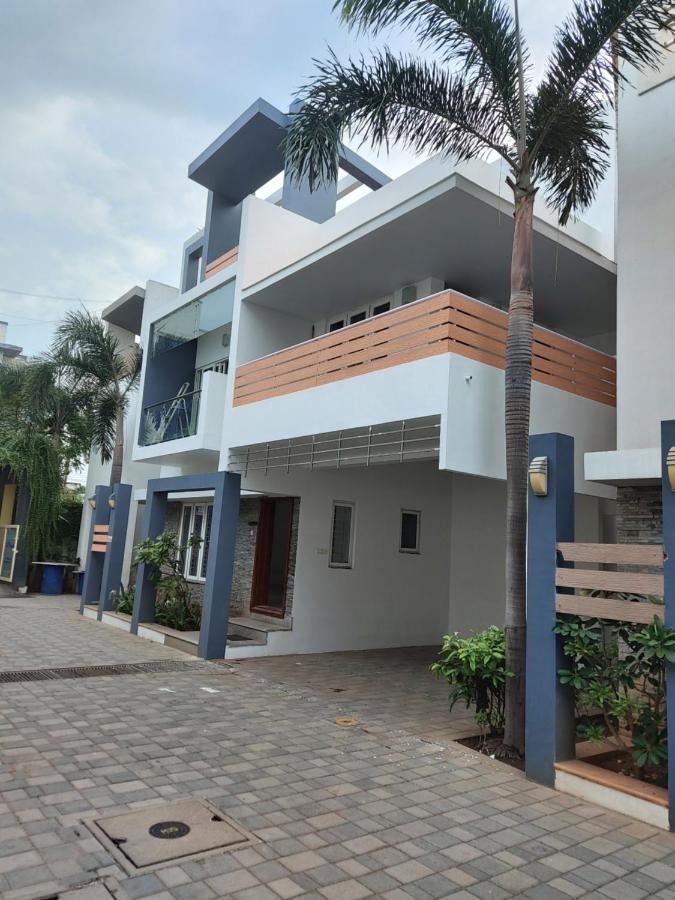 Avuraa Hospitality India Hotel Chennai Exterior foto